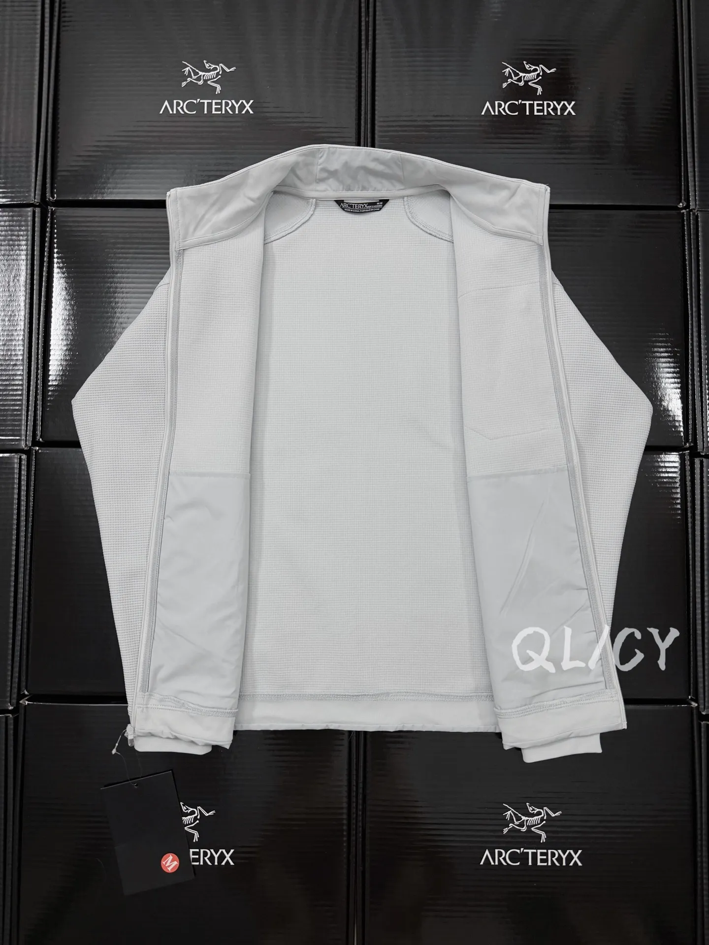B 18 Quality ｜ ！ ，Breathable ， logo， ， ✅ 、 ！ 🔹 ： ｜ White｜Navy Blue Same Style， 👫 📏Size S｜ 67｜ 114｜ 78｜ 100‑120 ｜ 170‑175cm M｜ 69｜ 118｜ 80｜ 120‑140 ｜ 175‑180cm L｜ 71｜ 122｜ 82｜ 140‑160 ｜ 180‑185cm XL｜ 73｜ 126｜ 84｜ 160‑180 ｜ 185‑190cm 2XL｜ 74｜ 130｜ 85｜ 180‑ ｜ 185‑190cm 💡 ： ， oversize ， ！ # # # # # # # #